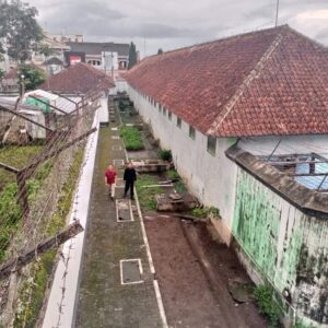 KARUPAM BESERTA STAF KPLP TROLLING LINGKUNGAN LAPAS MAGELANG